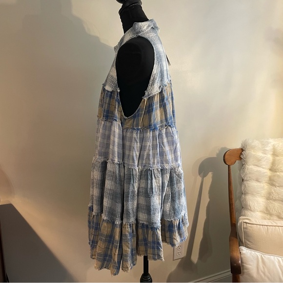 BlueVelvet Mixed Patchwork Angled Hem Tunic Top Size Small NWT - Picture 2 of 8